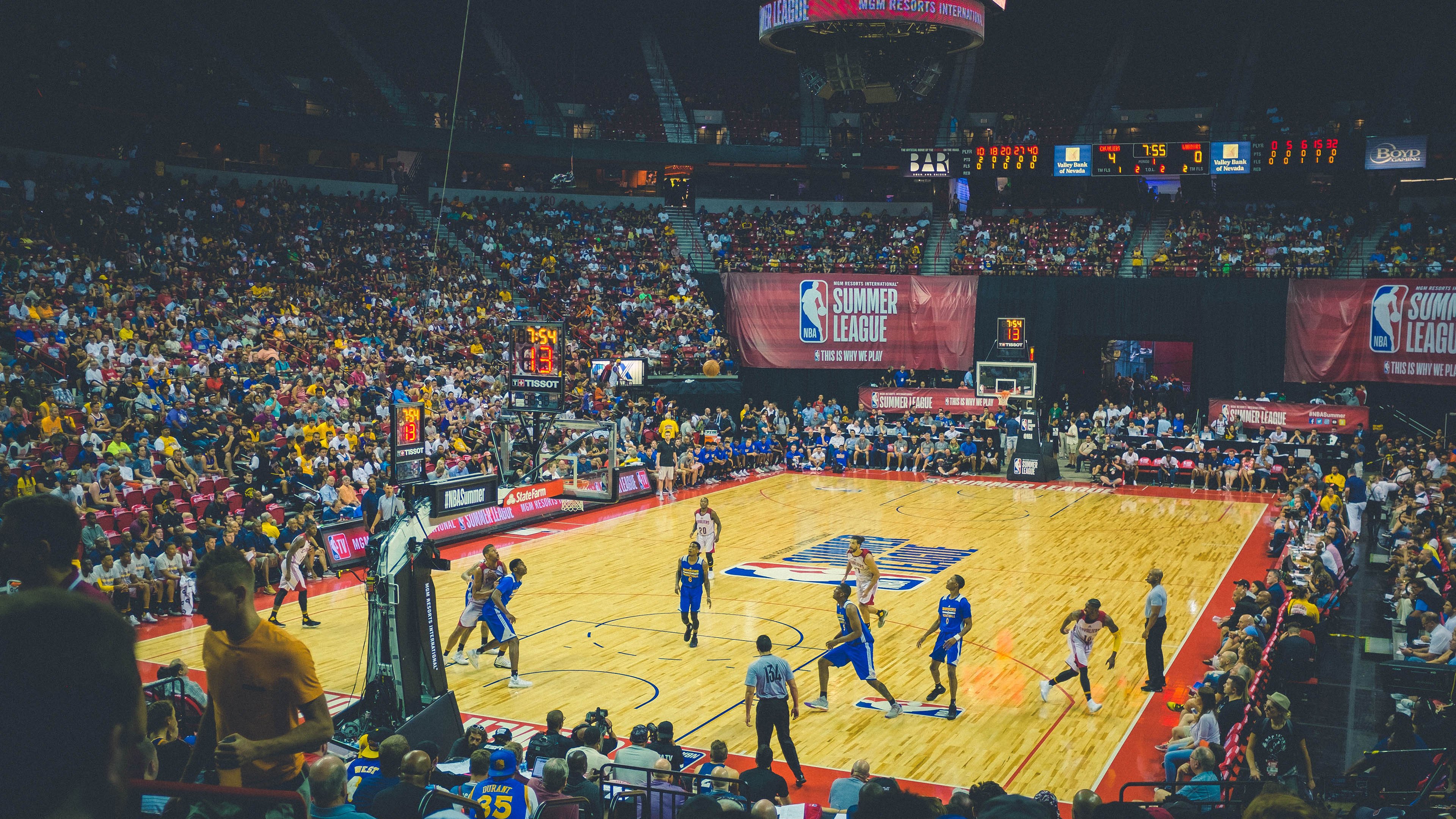 各地篮球城规划加速，打造多层次公共体育空间，篮球主题公园